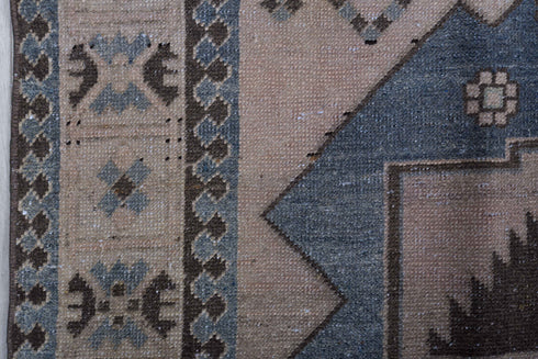 Vintage Meshkin Area Rug (6' x 9')